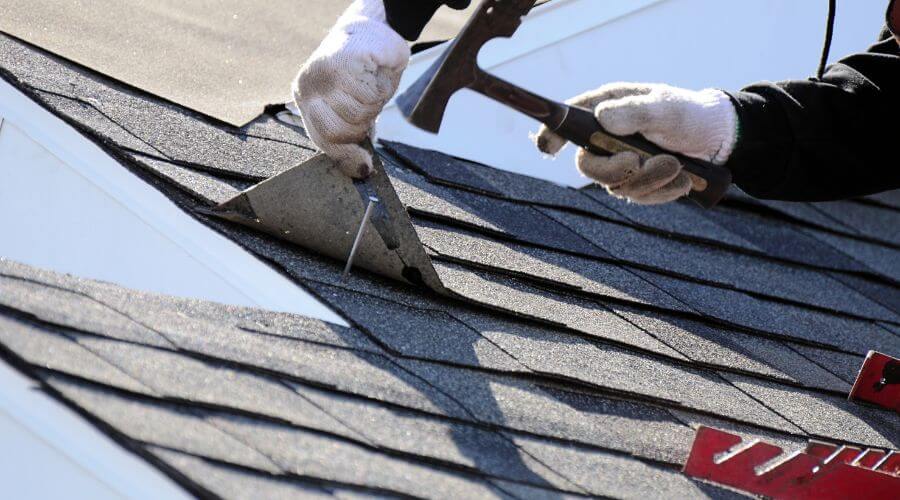 Expert Emergency Roof Repairs services in Hamilton, IA